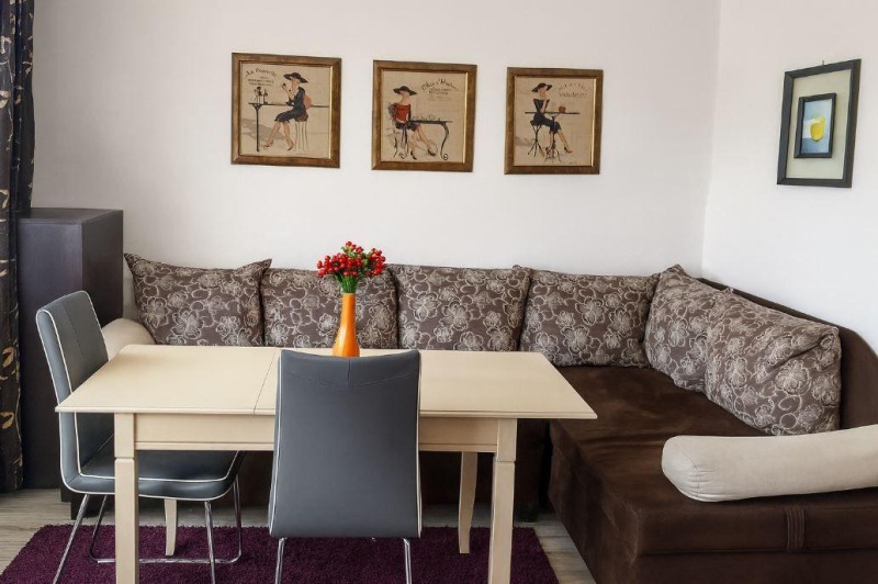 Под наем 2-СТАЕН, град Варна, Цветен квартал • 430 € / 841.01 лв. • 49170221 1