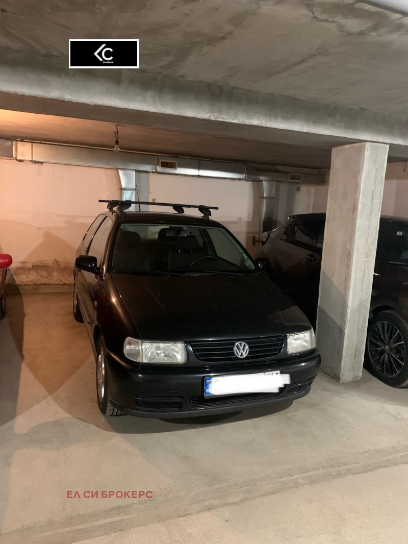 Til leje  Parkeringsplads Sofia , Reduta , 22 kvm | 42840352