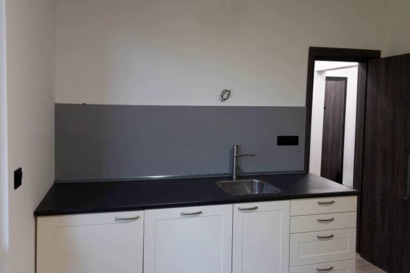 Дава под наем 2-СТАЕН, гр. София, Лозенец, снимка 7 - Апартаменти - 52600136