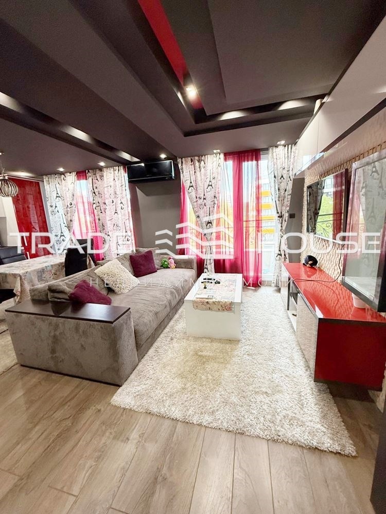 Издаје се  1 спаваћа соба Пловдив , Каршијака , 77 м2 | 59628762