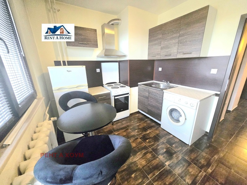 Под наем 2-СТАЕН, град София, Красна поляна 3 • 900 лв. / 460.16 € • 78188549 1