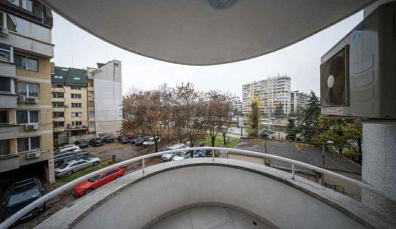 Дава под наем 3-СТАЕН, гр. София, Стрелбище, снимка 10 - Апартаменти - 52845042