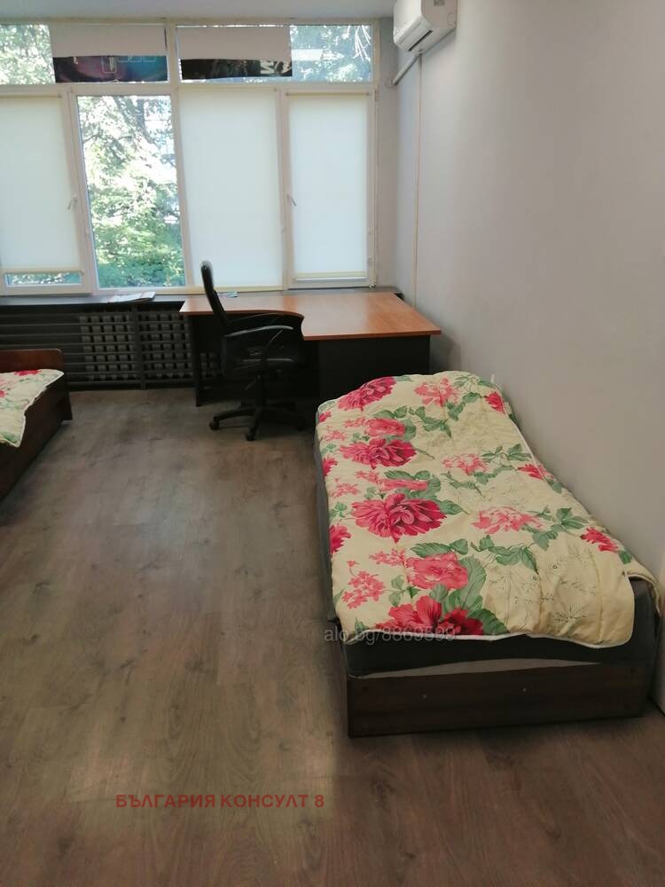 K pronájmu  Pokoj Sofia , Kazičene , 16 m2 | 79179078