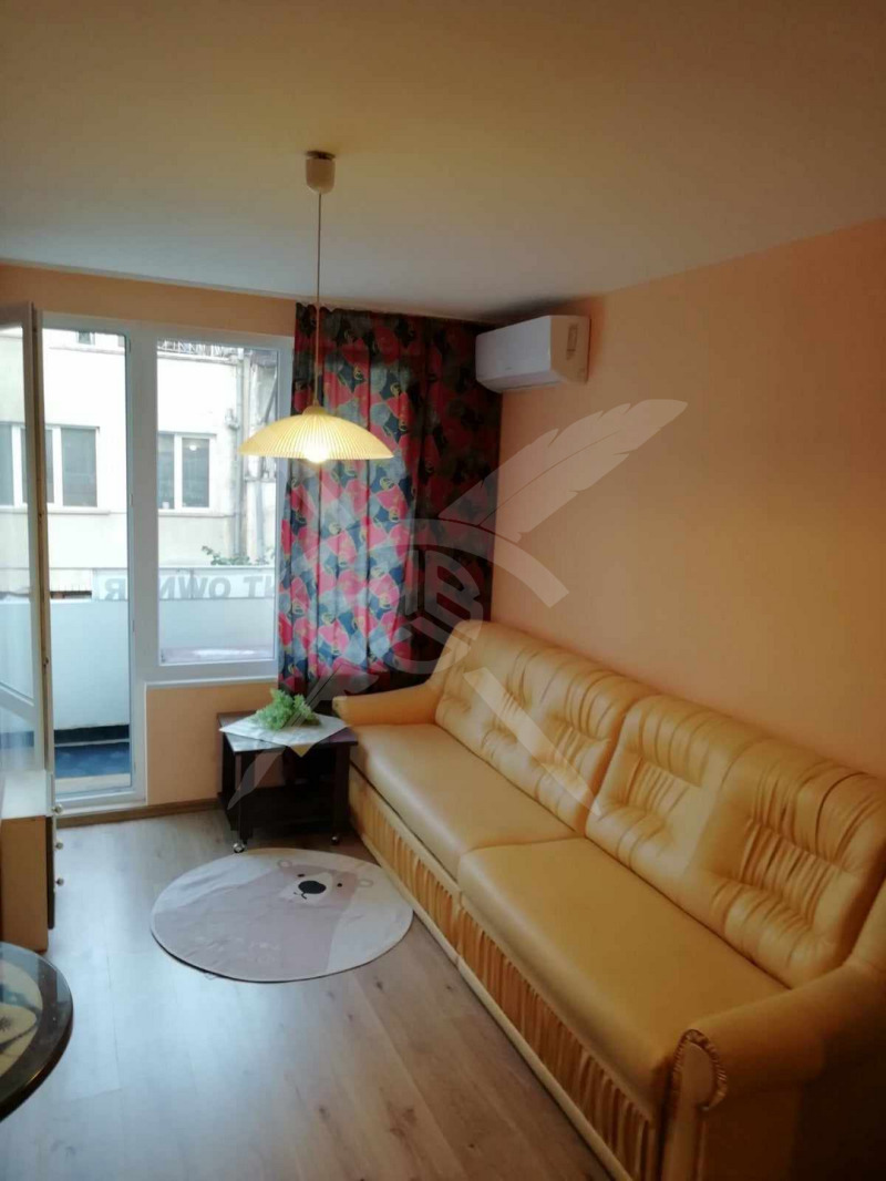 A louer  1 chambre Varna , Zimno kino Trakiya , 50 m² | 19143071