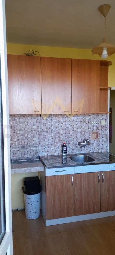 Издаје се  1 спаваћа соба Варна , ХЕИ , 50 м2 | 28120611