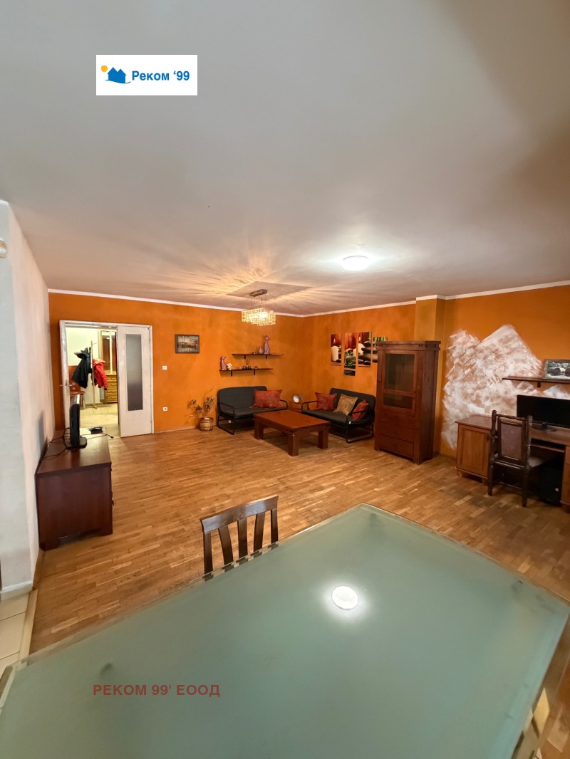 Дава под наем 3-СТАЕН, гр. София, Борово