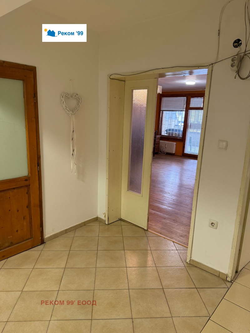 Дава под наем 3-СТАЕН, гр. София, Борово, снимка 15 - Апартаменти - 53363091