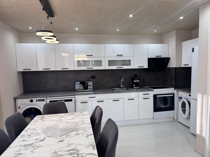 Дава под наем 3-СТАЕН, гр. Пловдив, Христо Смирненски, снимка 3 - Апартаменти - 53006270