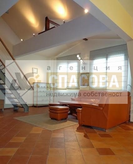 Te huur  3+ slaapkamer Varna , Gratska machala , 500 m² | 33226274 - afbeelding [13]