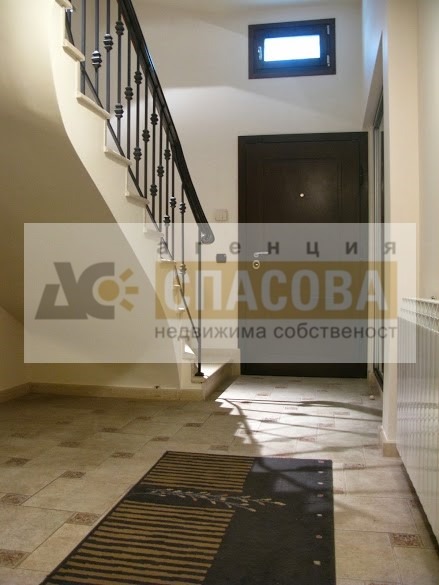 Te huur  3+ slaapkamer Varna , Gratska machala , 500 m² | 33226274 - afbeelding [5]