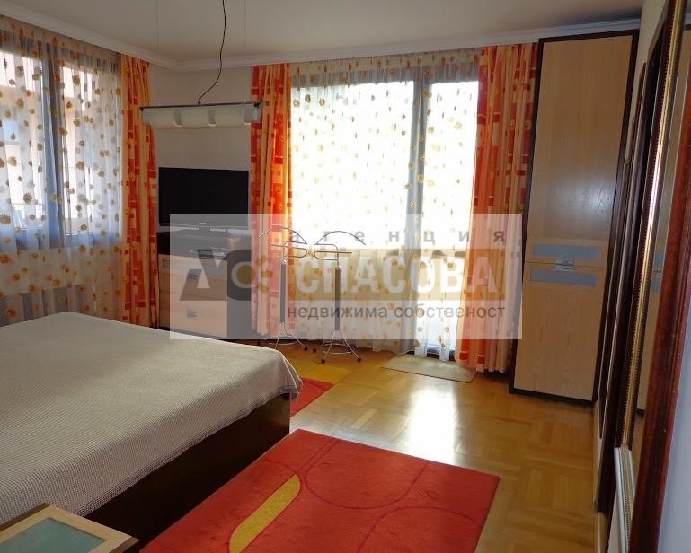 Te huur  3+ slaapkamer Varna , Gratska machala , 500 m² | 33226274 - afbeelding [7]