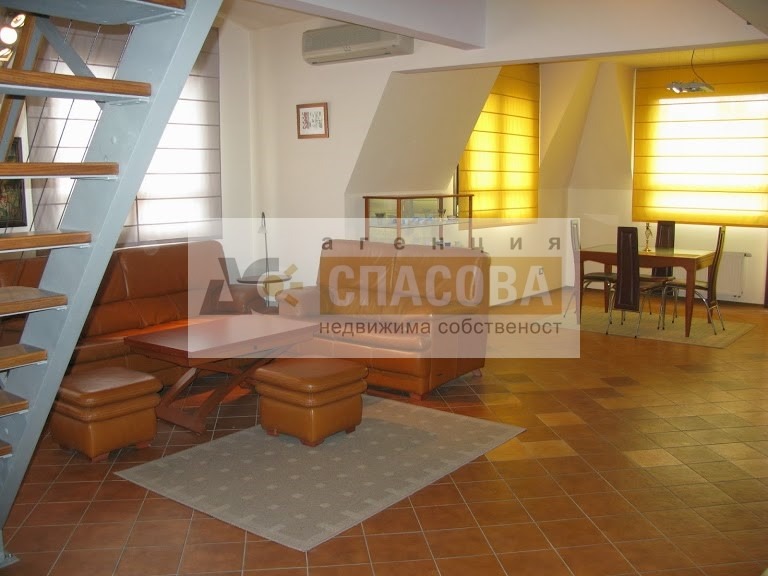 Te huur  3+ slaapkamer Varna , Gratska machala , 500 m² | 33226274 - afbeelding [10]