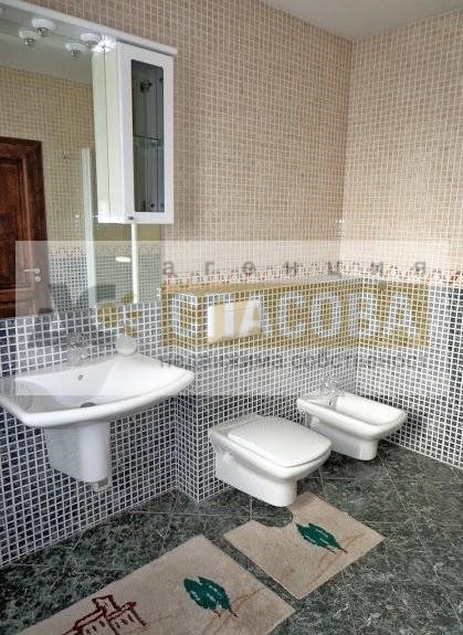 Te huur  3+ slaapkamer Varna , Gratska machala , 500 m² | 33226274 - afbeelding [9]
