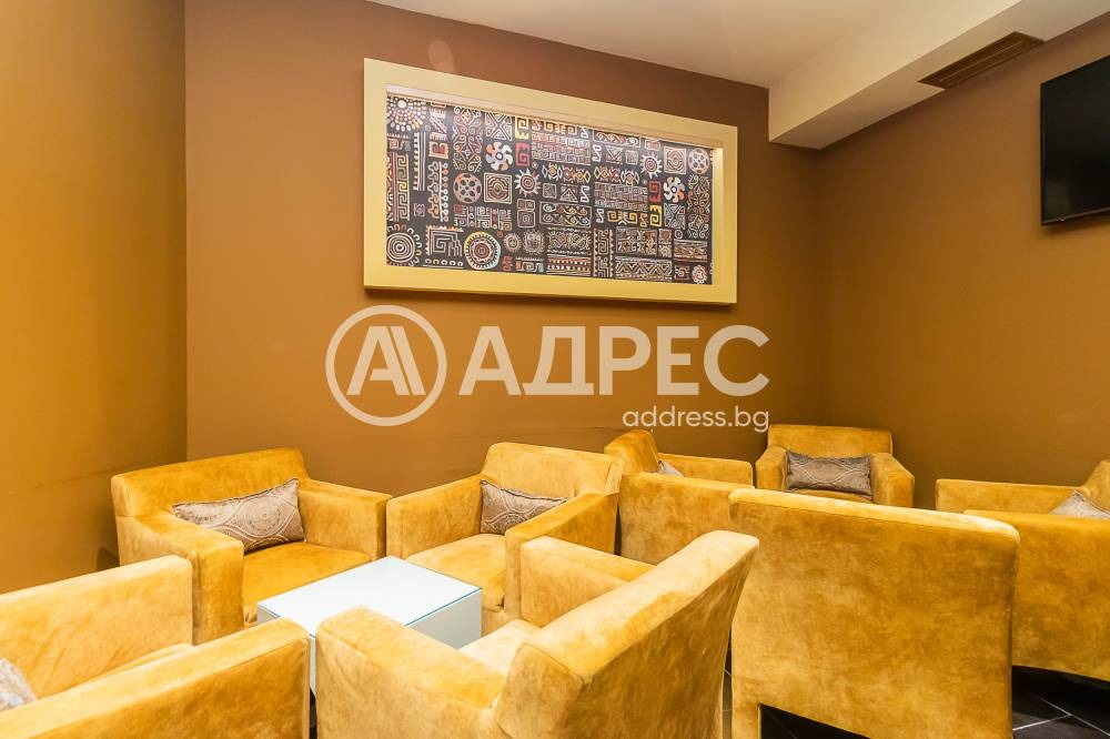 Дава под наем МАГАЗИН, гр. Варна, Център, снимка 4 - Магазини - 55129818