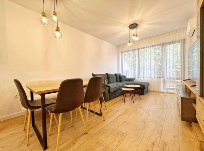 K pronájmu  1 ložnice Plovdiv , Centar , 60 m2 | 56283563
