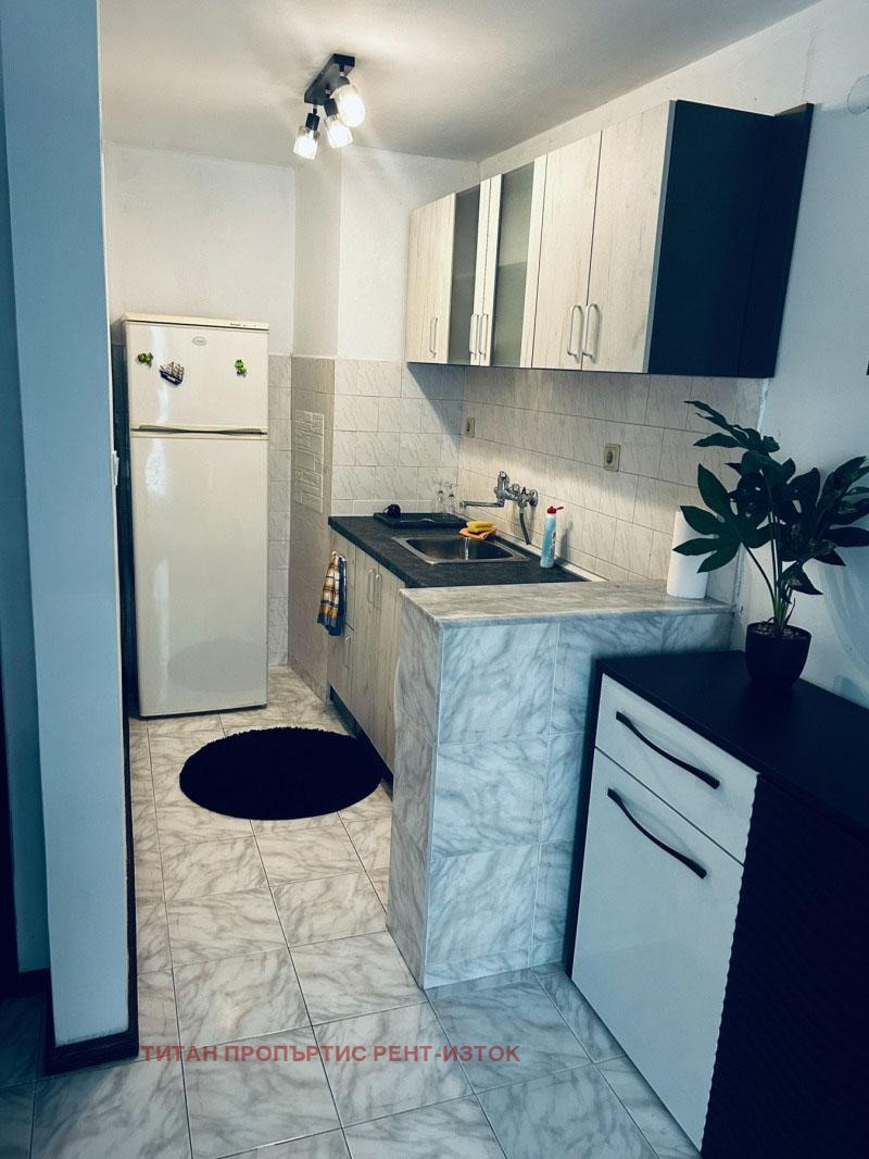 В аренду  1 спальня Бургас , Център , 72 кв.м | 77813115 - изображение [2]