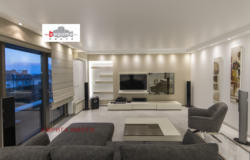 Дава под наем 3-СТАЕН, гр. София, Лозенец, снимка 12 - Апартаменти - 52798766