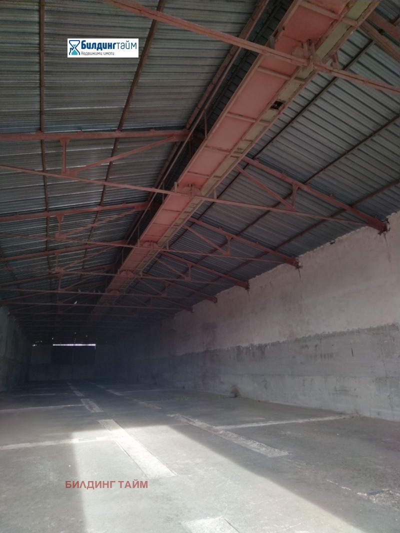 Под наем СКЛАД, град Шумен, Промишлена зона • 2340 лв. / 1196.42 € • 67613583 1