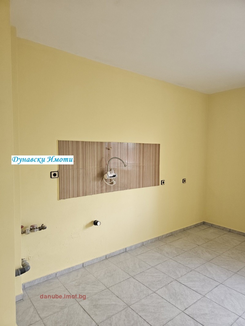 Дава под наем  4-стаен град Русе , Хъшове , 120 кв.м | 49702473 - изображение [11]