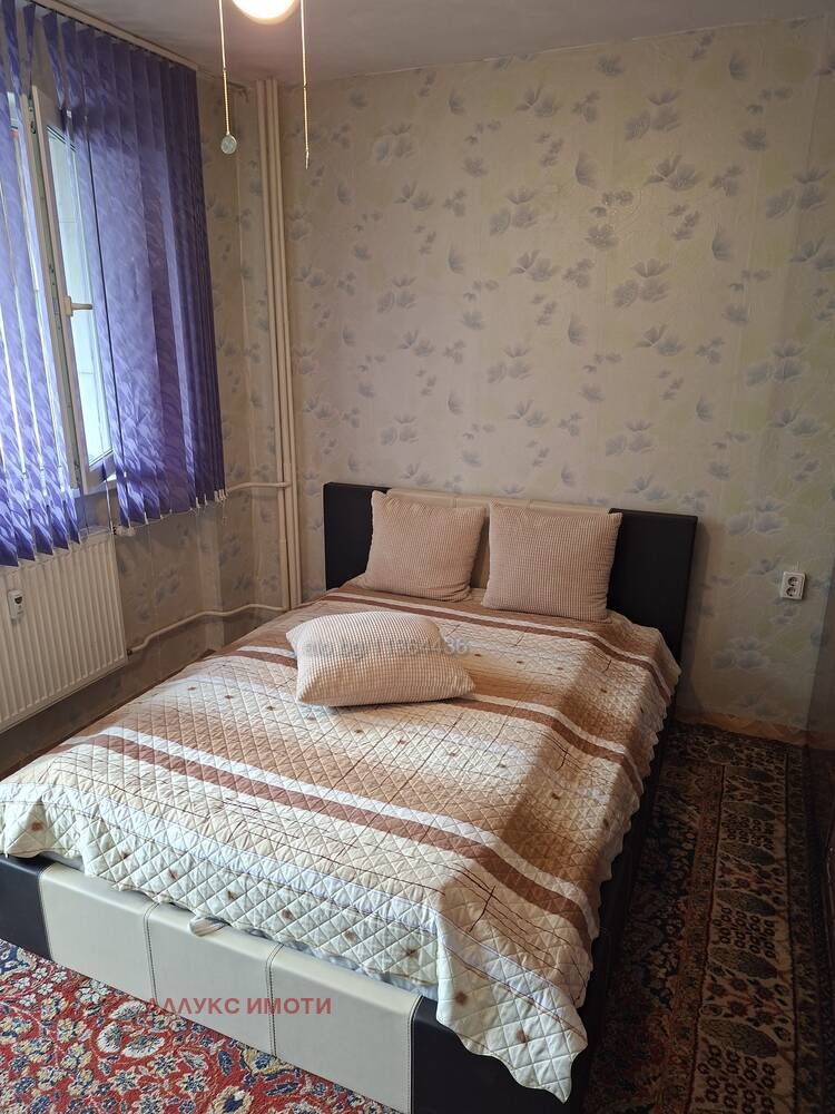 Дава под наем 2-СТАЕН, гр. Русе, Възраждане, снимка 2 - Апартаменти - 55727337