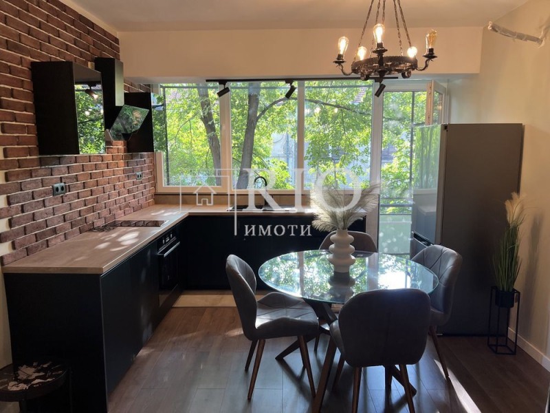 Do wynajęcia  2 sypialnie Plowdiw , Centar , 75 mkw | 55460515