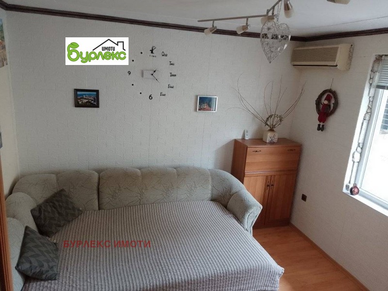 Дава под наем 3-СТАЕН, гр. Варна, Център, снимка 3 - Апартаменти - 52528700