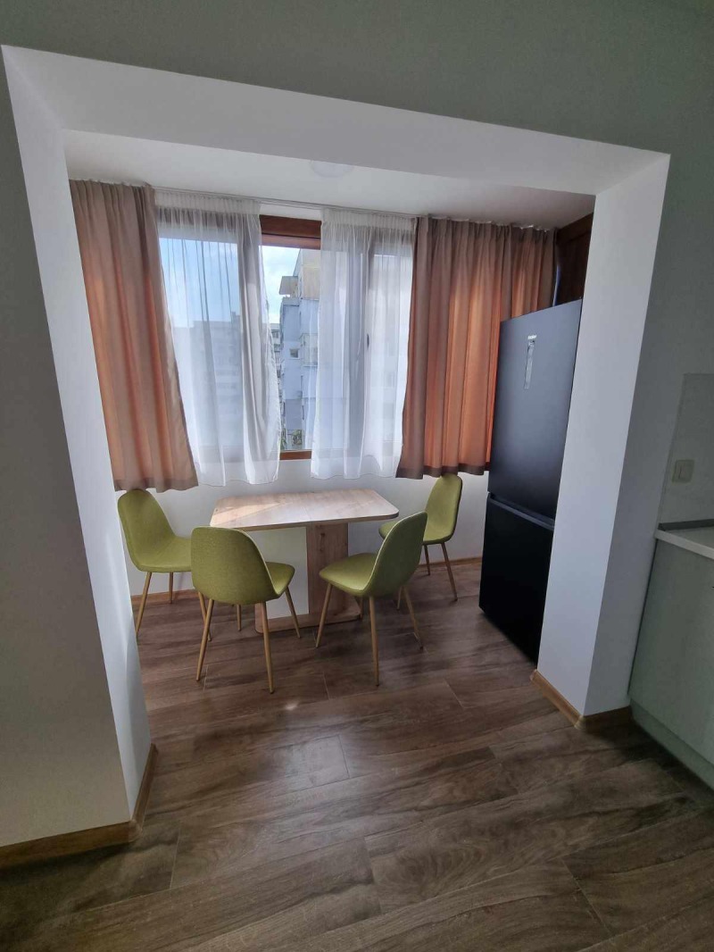 Zu vermieten  1 Schlafzimmer Warna , Zentar , 58 qm | 76065719 - Bild [3]