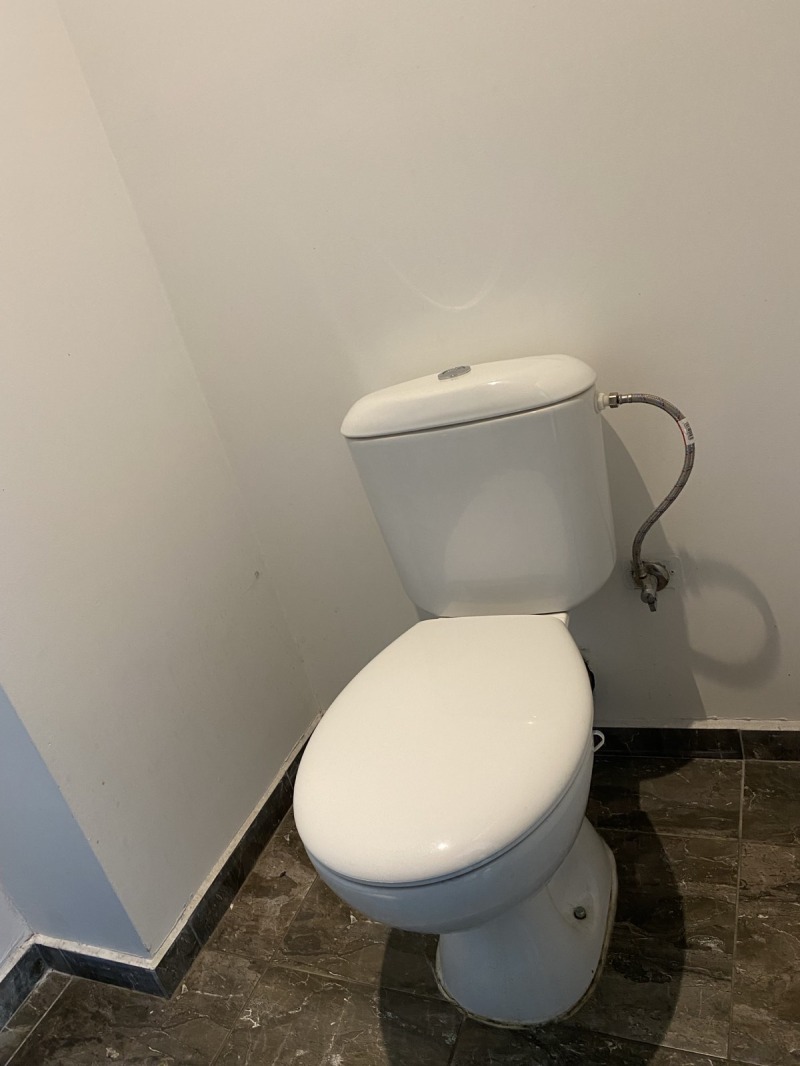 Дава под наем ОФИС, гр. Перник, Център, снимка 3 - Офиси - 53506645