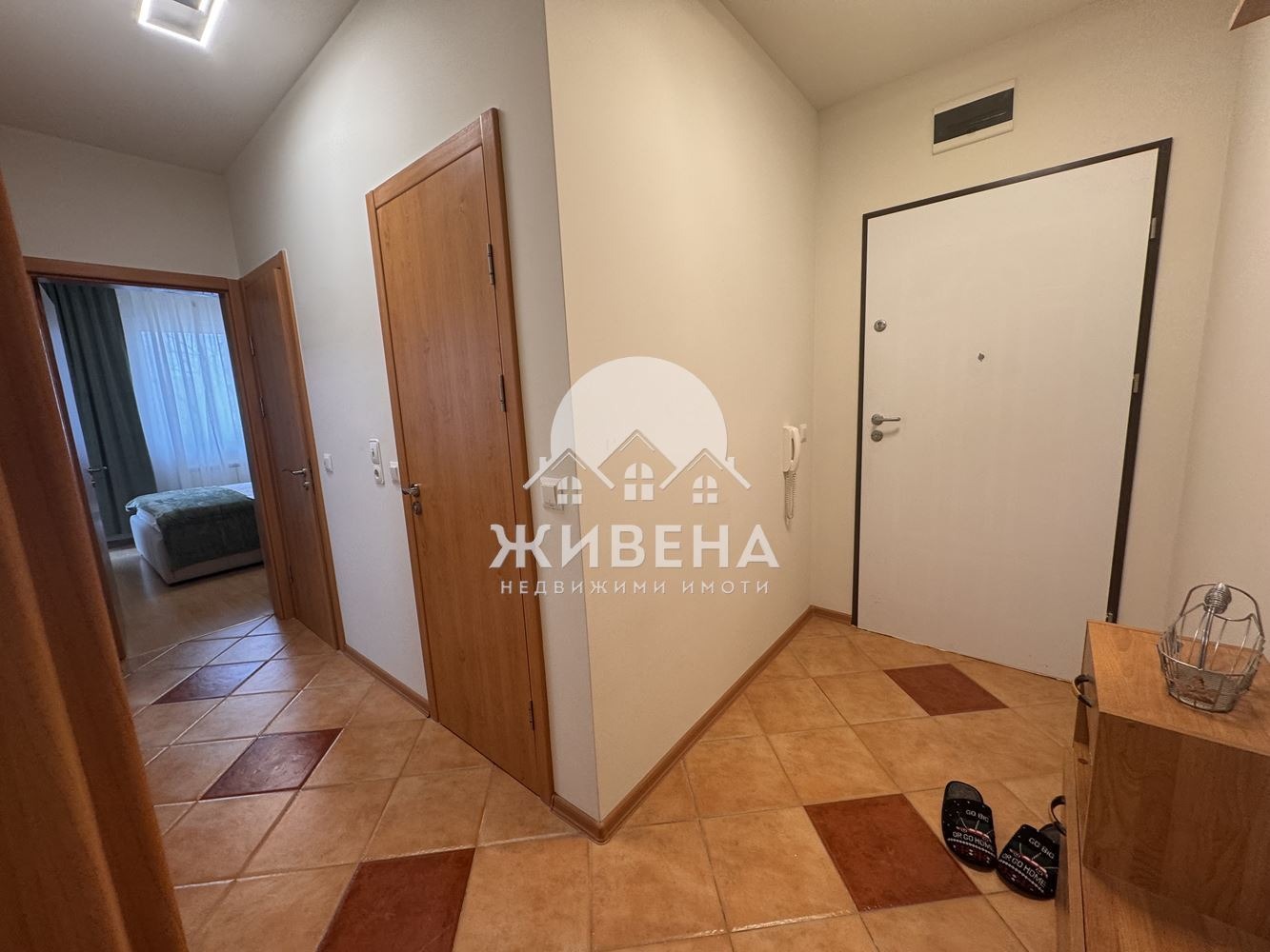 Дава под наем 3-СТАЕН, гр. Варна, ВИНС-Червен площад, снимка 7 - Апартаменти - 53775586