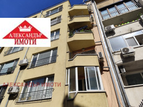 2-стаен град София, Белите брези 14