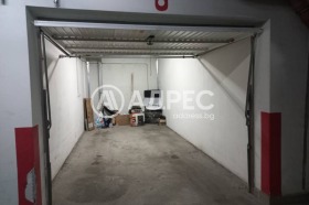 Garagem Lozenec, Sofia 2