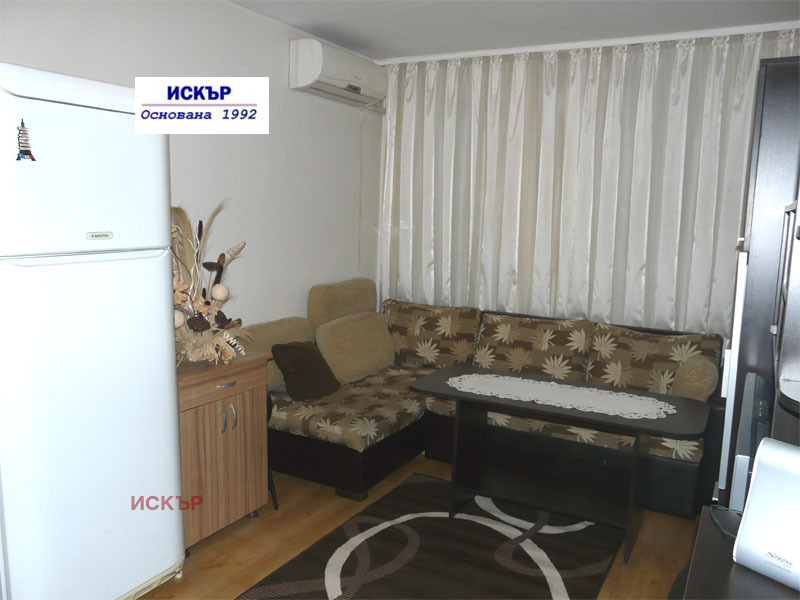 De inchiriat  1 dormitor Sofia , Țentâr , 50 mp | 72499862 - imagine [2]