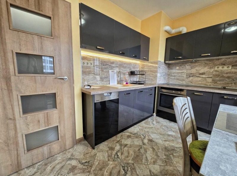 Do wynajęcia  1 sypialnia Sofia , Zona B-5 , 71 mkw | 25692581 - obraz [4]