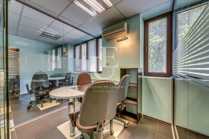 A louer  Bureau Sofia , Tsentar , 108 m² | 76094059 - image [6]