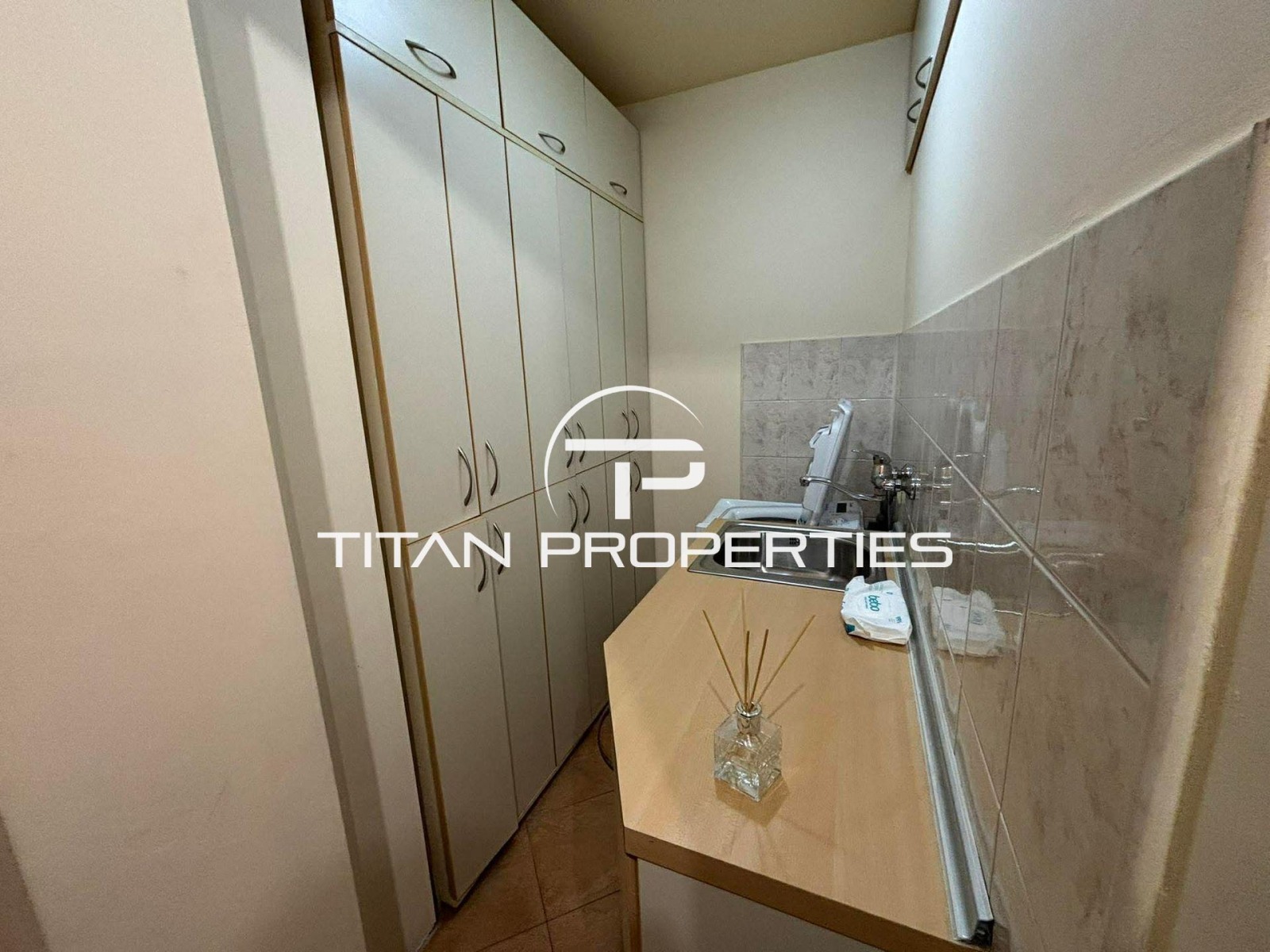 Дава под наем 2-СТАЕН, гр. Варна, Бриз, снимка 7 - Апартаменти - 52534613