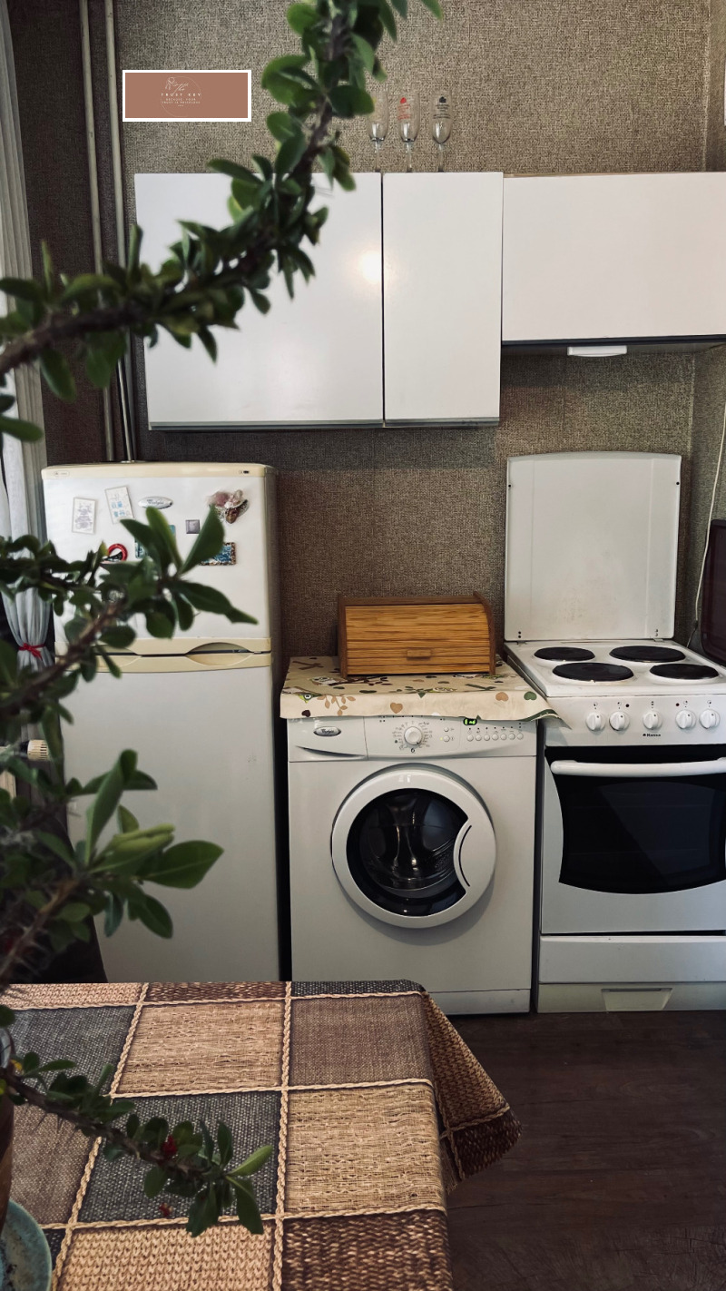 Te huur  1 slaapkamer Sofia , Tsentar , 80 m² | 58265224