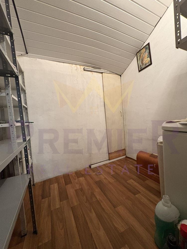 Дава под наем МЕЗОНЕТ, гр. Варна, Базар Левски, снимка 12 - Апартаменти - 52199977