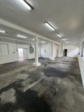 Под наем ПРОМ. ПОМЕЩЕНИЕ, град София, Овча купел • 2300 € • 78561264 — Holmes.bg