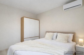 ����� ���� ��� ���� 3-�����,���� �����, �������>