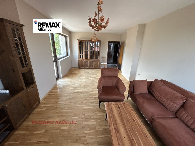 En renta  2 dormitorios Sofia , Knyazhevo , 90 metros cuadrados | 94989933