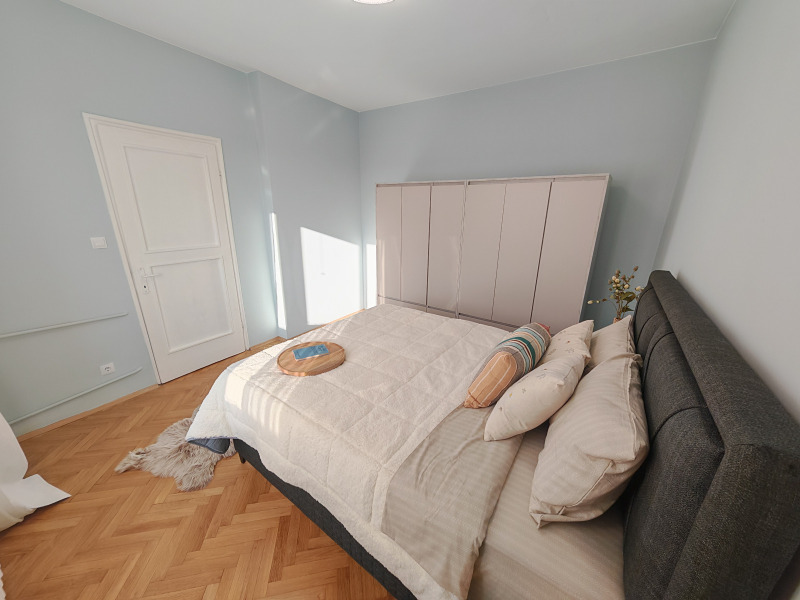 Дава под наем 3-СТАЕН, гр. София, Оборище, снимка 10 - Апартаменти - 53126799