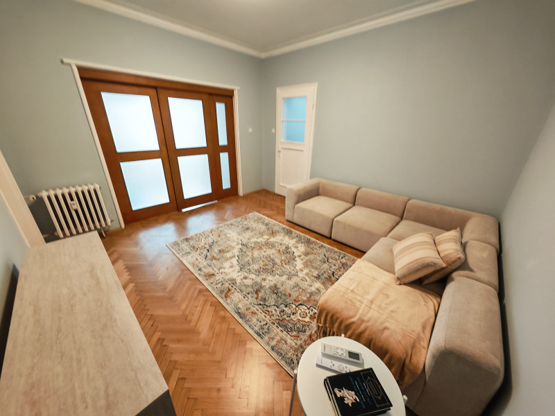 Дава под наем 3-СТАЕН, гр. София, Оборище, снимка 6 - Апартаменти - 53126799