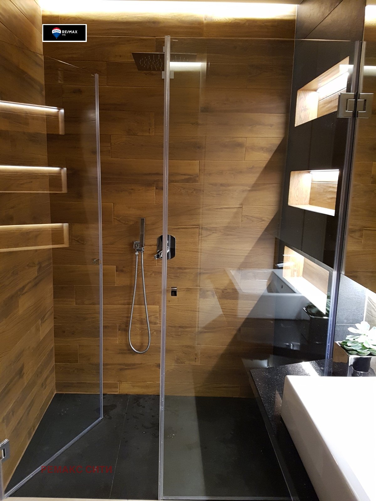 Дава под наем 3-СТАЕН, гр. София, Кръстова вада, снимка 13 - Апартаменти - 53679872