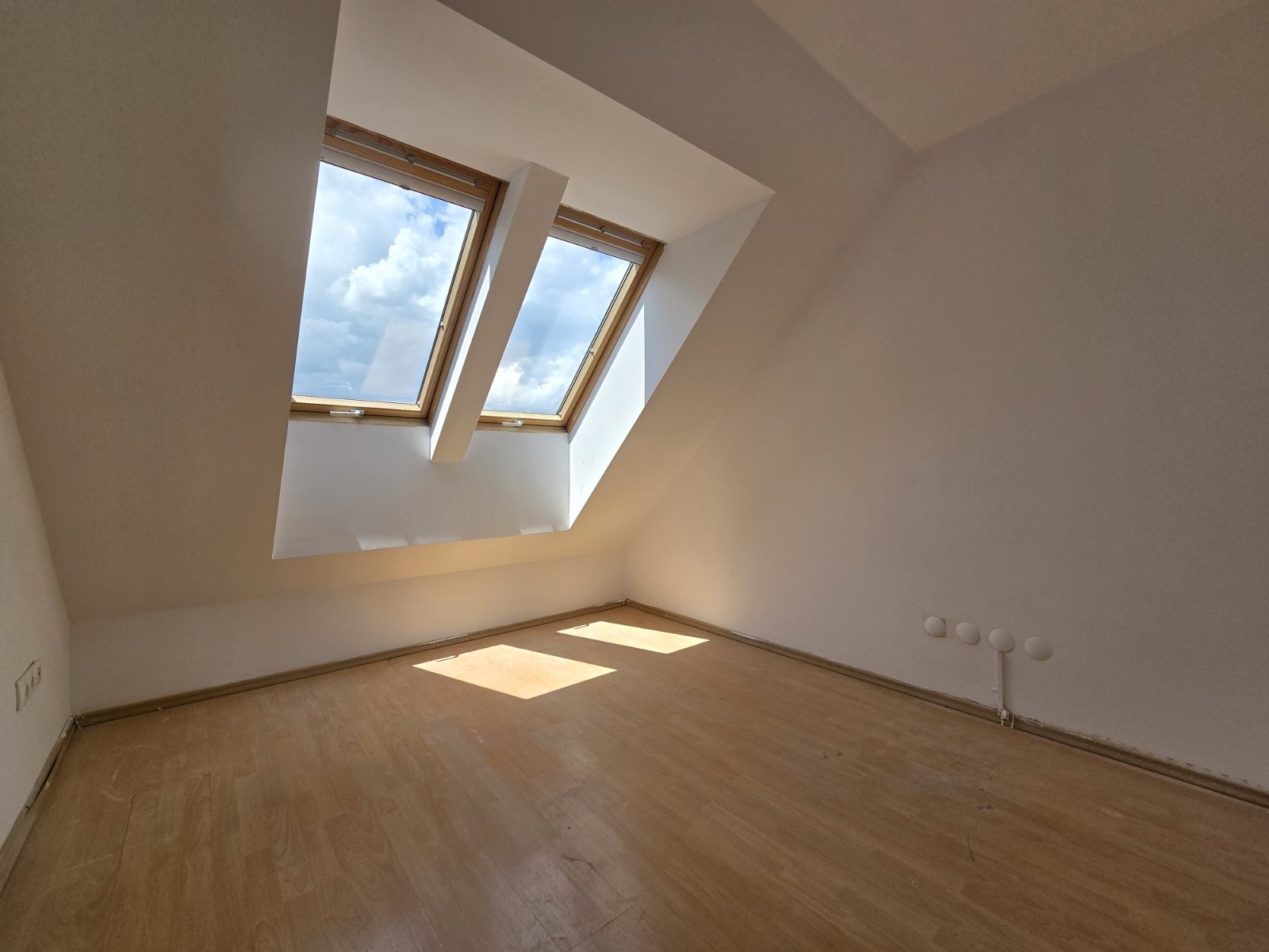 ���� ��� ���� 3-����� | Imot.bg � ����������� 11