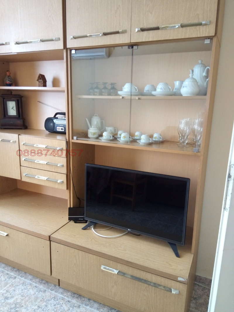 Дава под наем 2-СТАЕН, гр. Монтана, Идеален център, снимка 2 - Апартаменти - 53377424