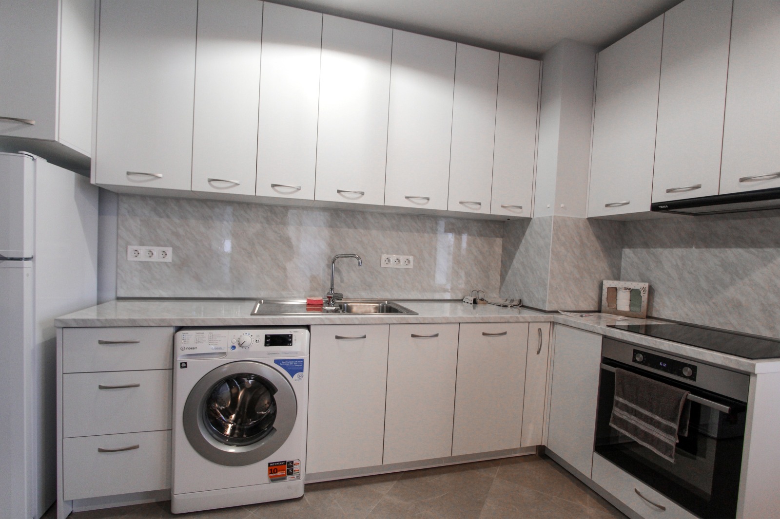 Дава под наем 2-СТАЕН, гр. София, Оборище, снимка 5 - Апартаменти - 54245999