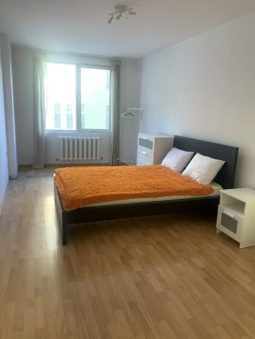 2 Schlafzimmer Medizinska akademija, Sofia 1