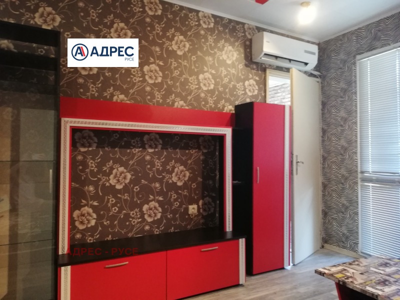 K pronájmu  Studio Ruse , Zdravec Sever 1 , 39 m2 | 32207059 - obraz [3]