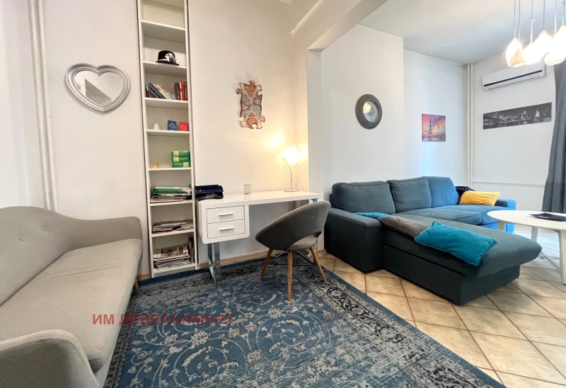 En renta  1 dormitorio Sofia , Tsentar , 82 metros cuadrados | 62075716 - imagen [2]