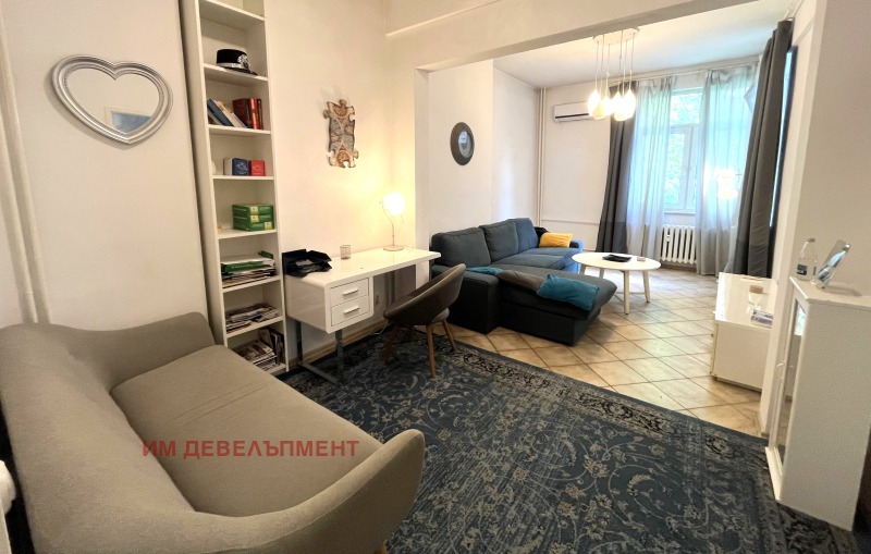 En renta  1 dormitorio Sofia , Tsentar , 82 metros cuadrados | 62075716 - imagen [8]